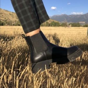 Urban Outfitters Mira Chunky Chelsea Boot